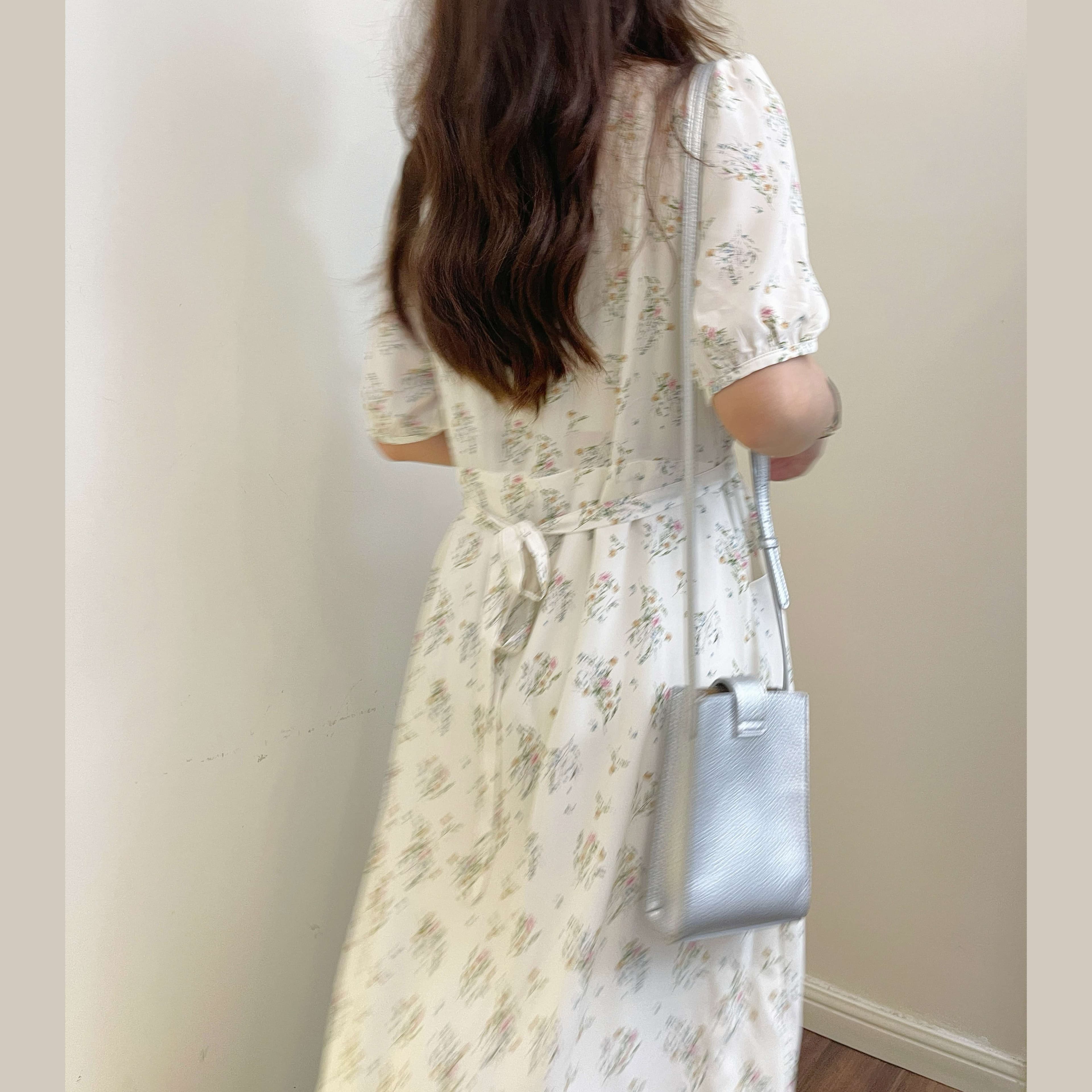 キレイめファッション  花柄シフォンロングワンピース