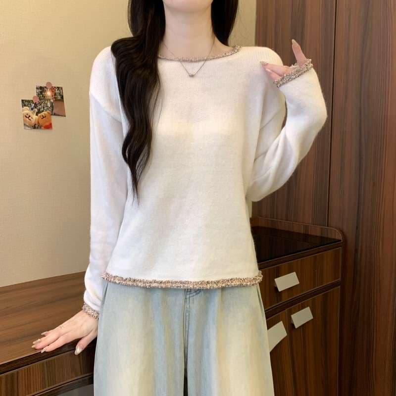 キレイめファッション トリミングデザインきれいめニット