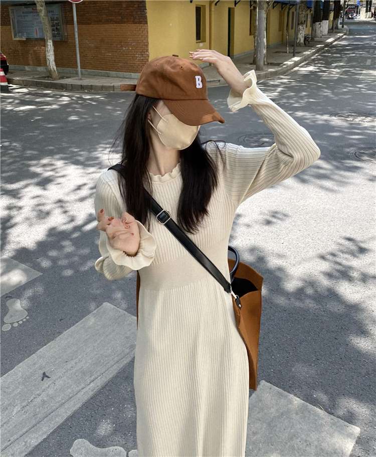 キレイめファッション きれいめリブニットフリルワンピース