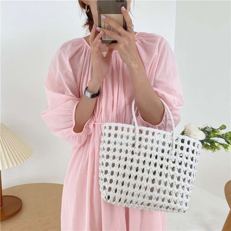 キレイめファッション  ふんわりシルエットリラックスワンピース