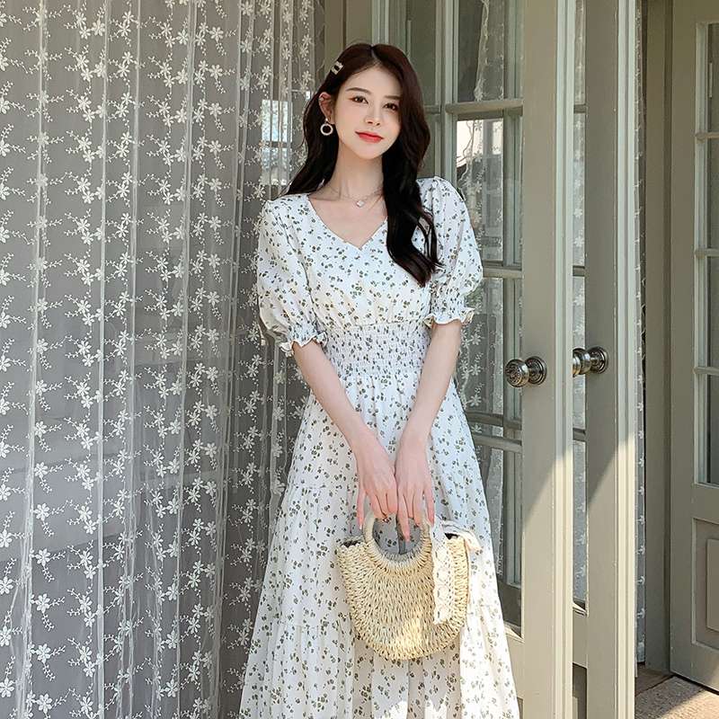 キレイめファッション  小花柄フレアマキシワンピース