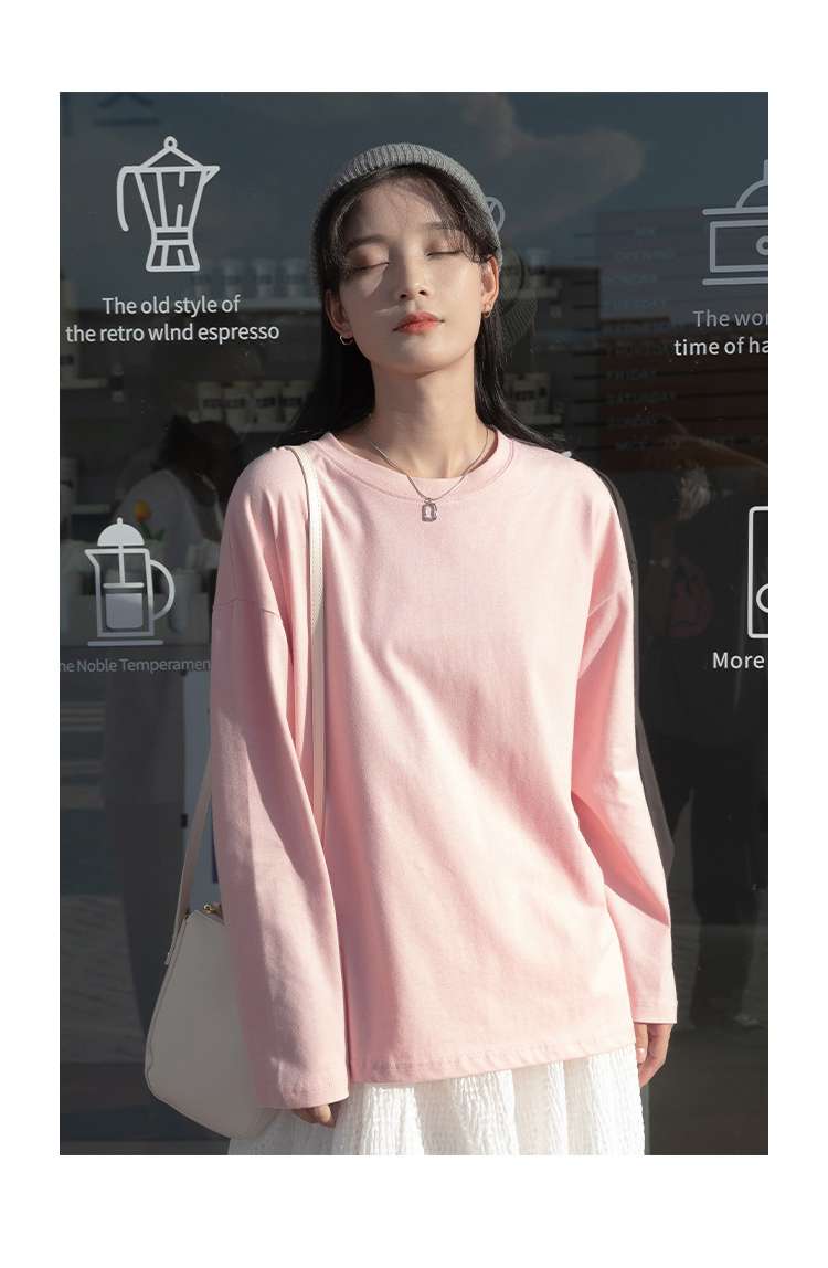 キレイめファッション シンプル長袖クルーネックカットソー　きれいめトップス