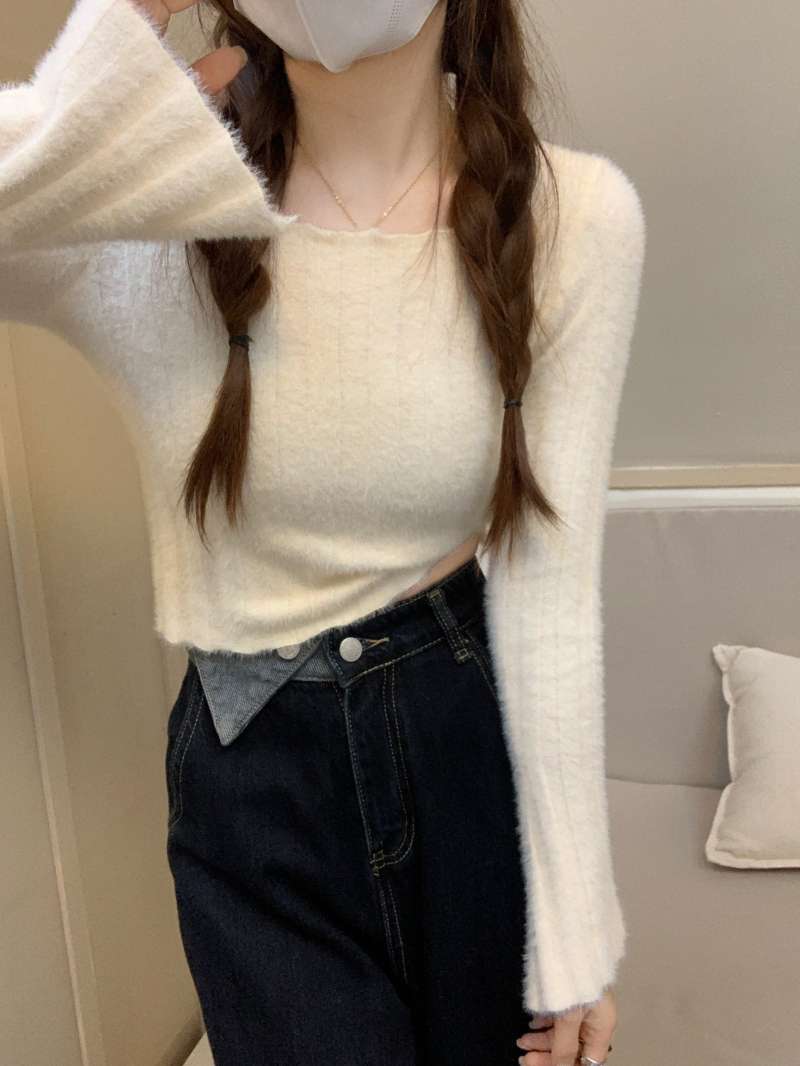 キレイめファッション もこもこ素材ショート丈綺麗目ニット