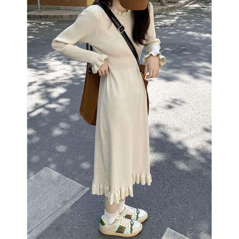 キレイめファッション きれいめリブニットフリルワンピース