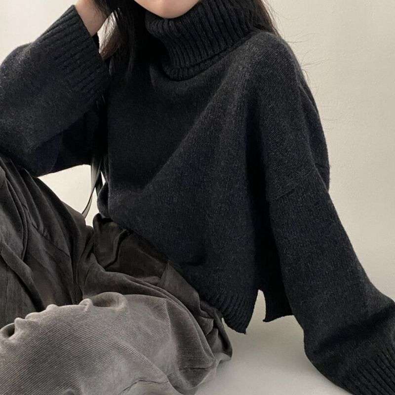 キレイめファッション ゆったりタートルネックニット