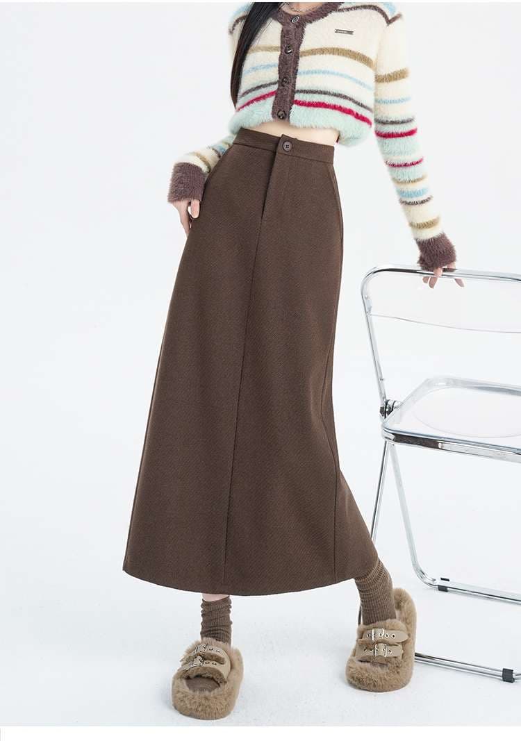 キレイめファッション セミタイトスカート 上品シルエット