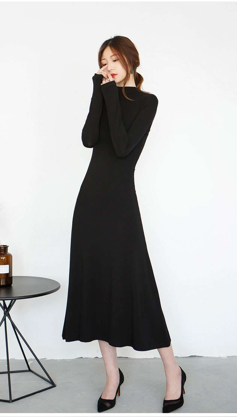 キレイめファッション きれいめシルエットモックネックニットワンピース