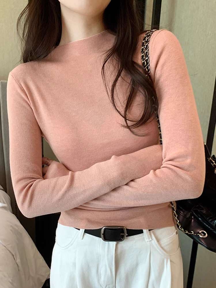 キレイめファッション 柔らかシルエット綺麗目ハイネックニット