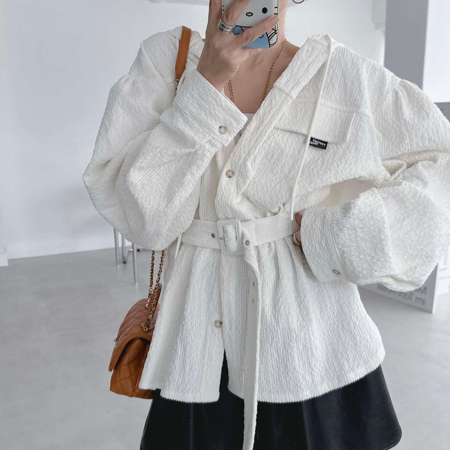 キレイめファッション コーデュロイ素材バルーン袖ベルトジャケット