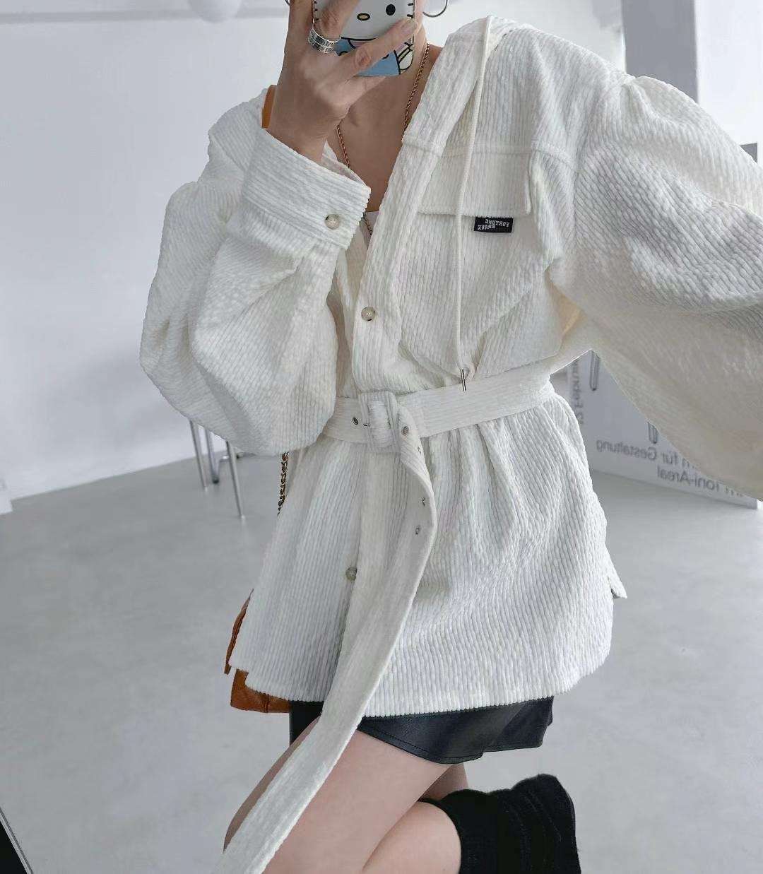 キレイめファッション コーデュロイ素材バルーン袖ベルトジャケット
