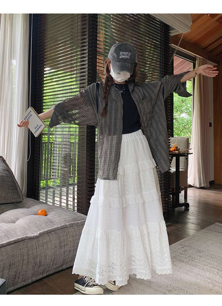 キレイめファッション  刺繍レース きれいめカジュアルマキシティアードスカート