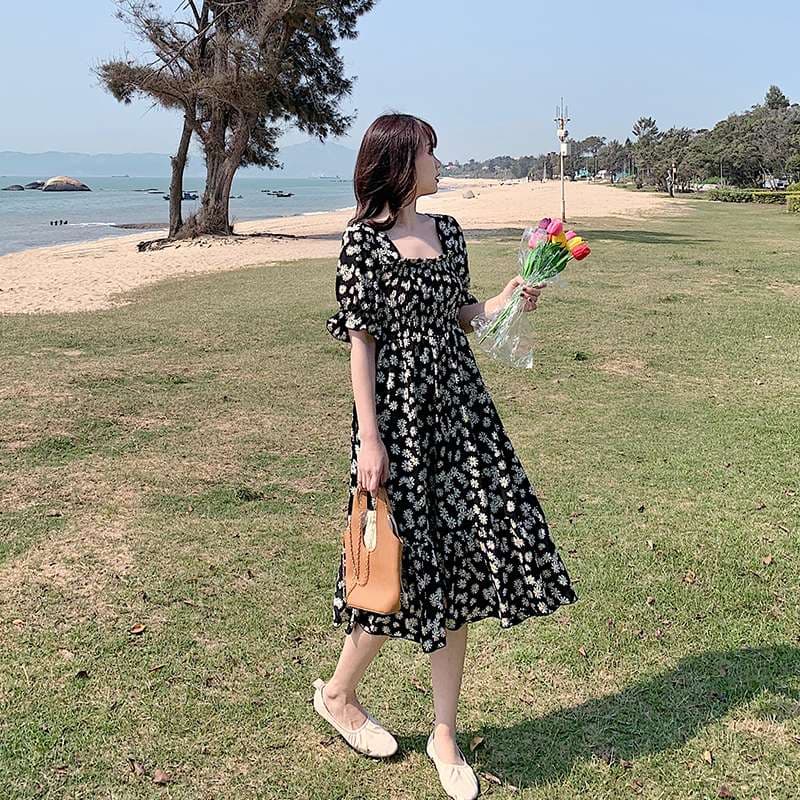 キレイめファッション 小花柄フリル袖ミディ丈きれいめカジュアルワンピース