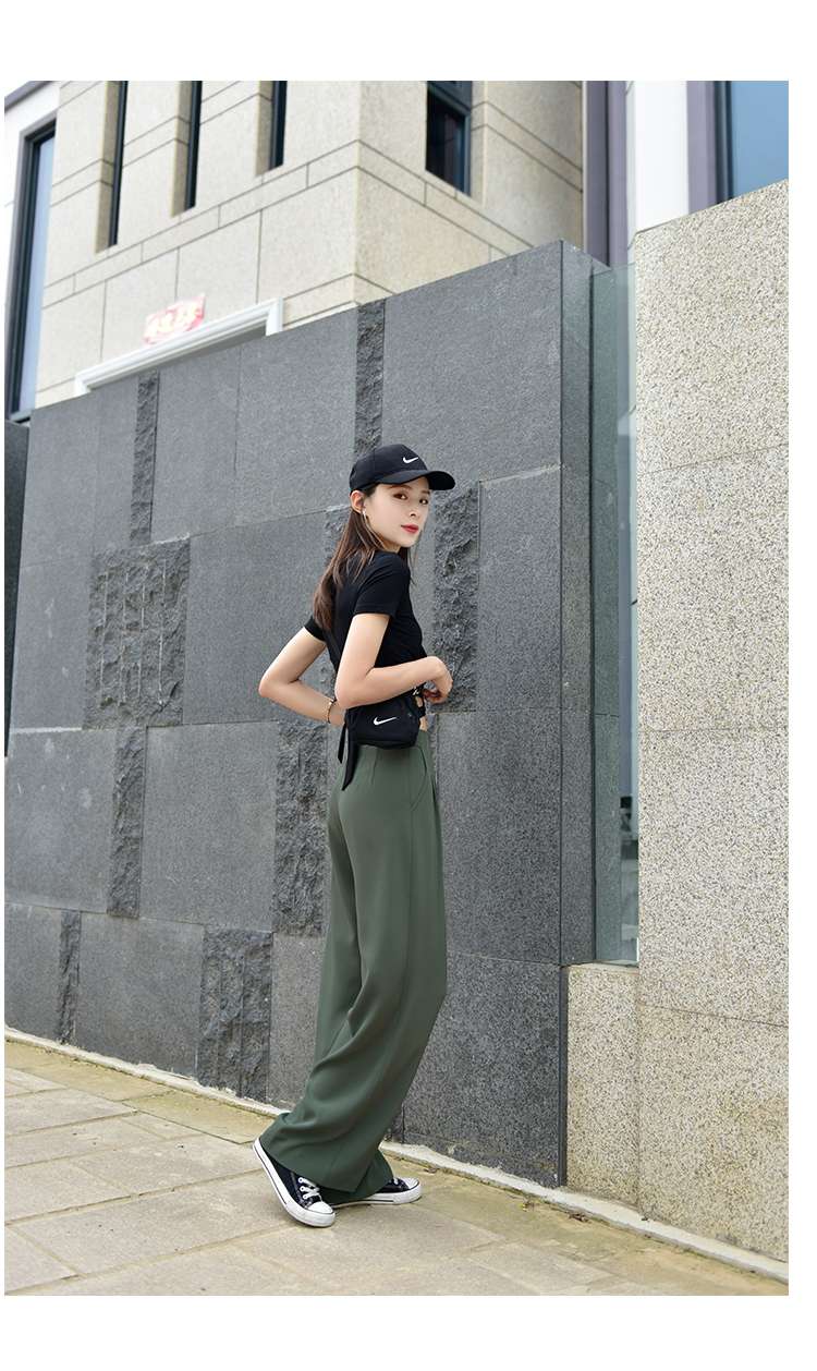 キレイめファッション ゆったりワイドレッグパンツ