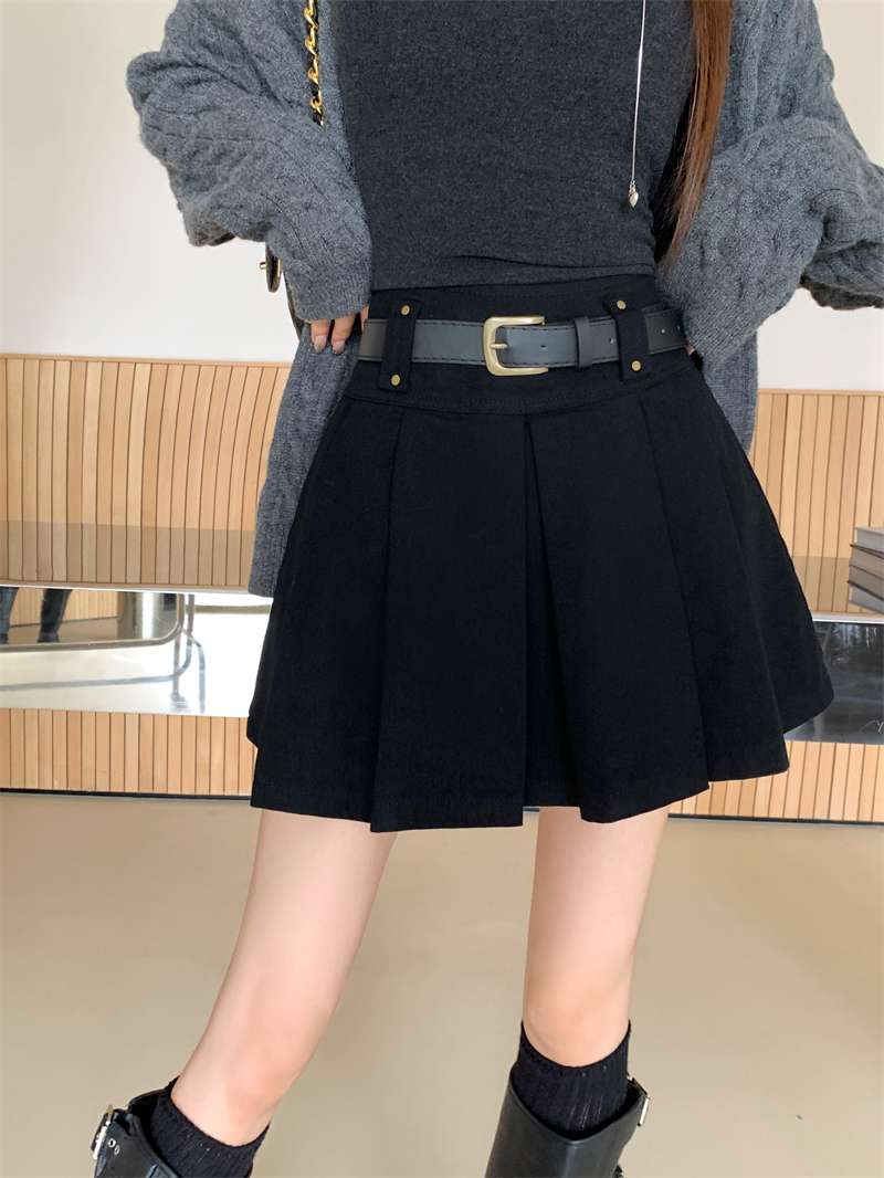 キレイめファッション プリーツベルト付ききれいめミニスカート